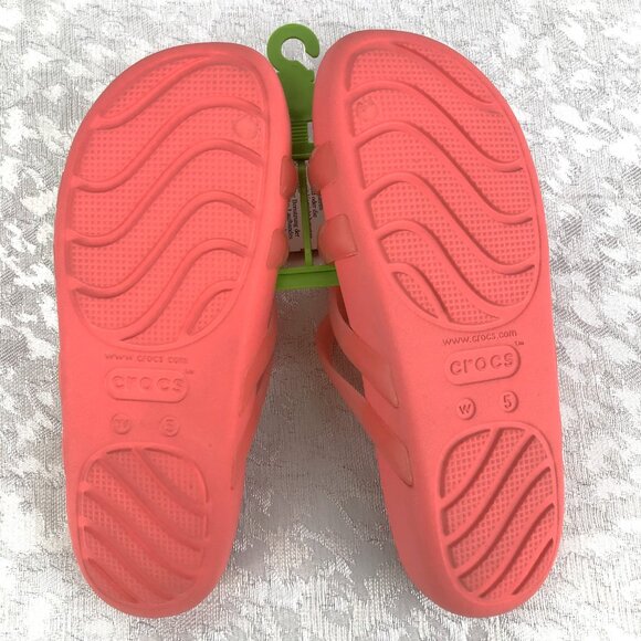 Crocs Splash Glossy Strappy Neon Watermelon Women’s Slip-On Sandals Size 5 NWT - Picture 3 of 15